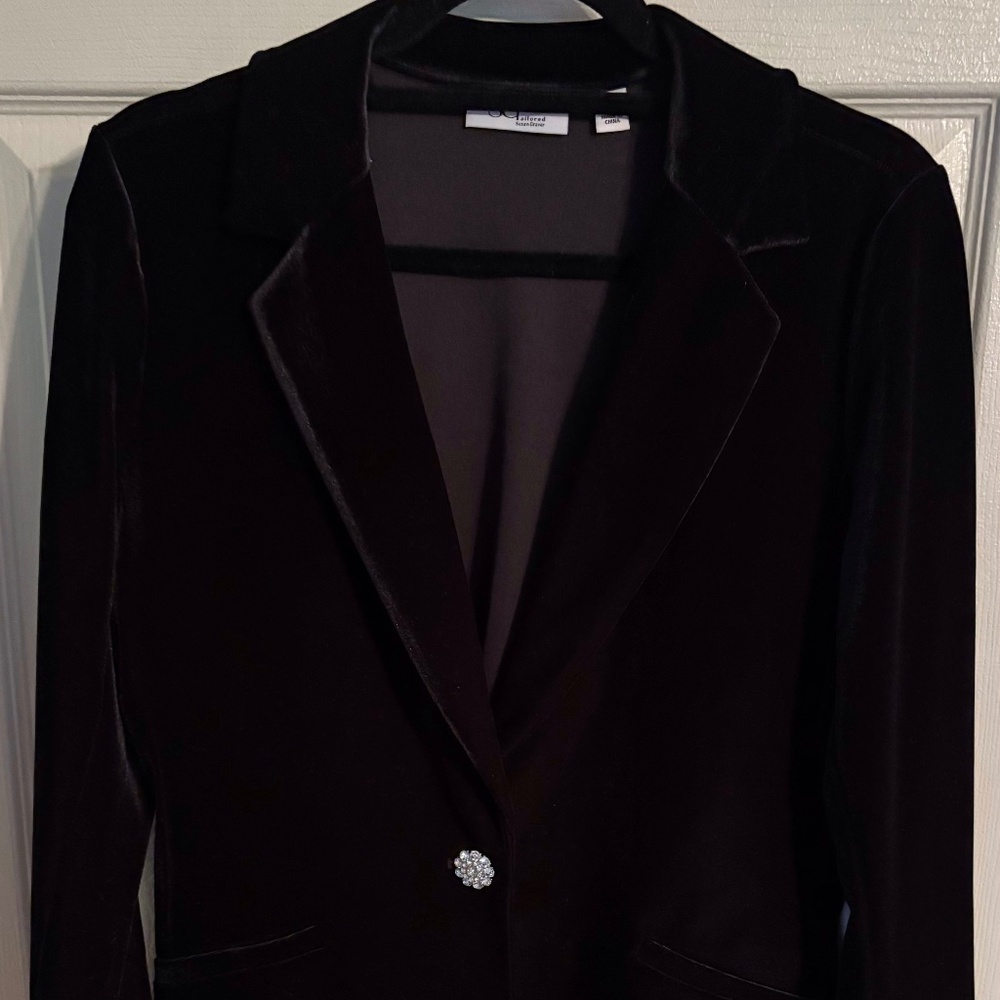 Susan Graver Black velvet Blazer NWT Size Small